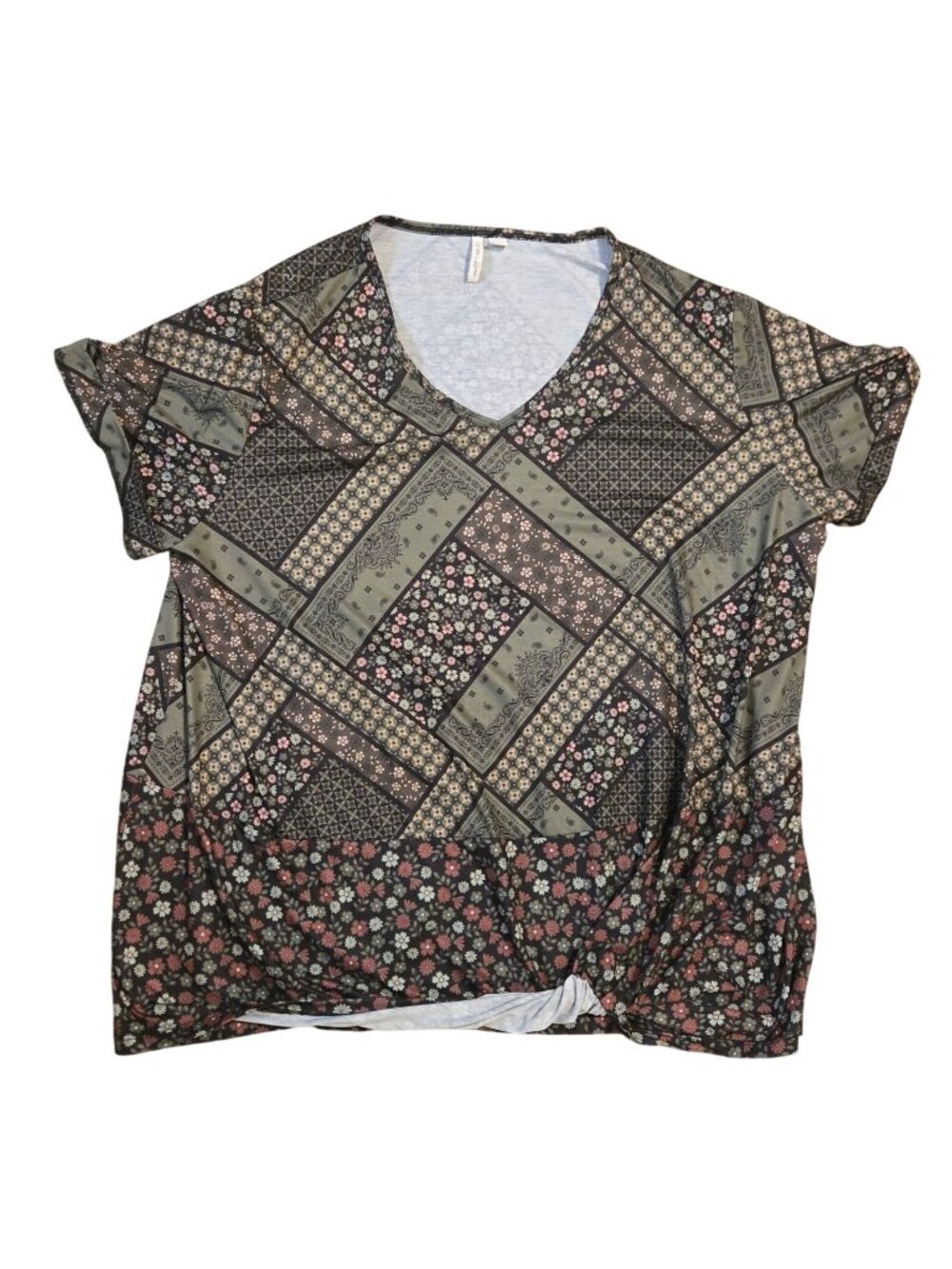 Live Well Lifestyle Womens Plus Size 18/20W Floral Patchwork Short Sleeve Top